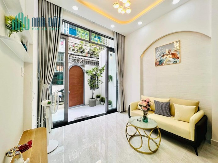 CHỈ 3 NHỈNH TỶ - HẺM Ô TÔ - SỔ VUÔNG A4 - TẶNG NỘI THẤT XỊN SÒ