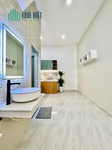 CHỈ 3 NHỈNH TỶ - HẺM Ô TÔ - SỔ VUÔNG A4 - TẶNG NỘI THẤT XỊN SÒ