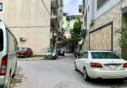 Chính chủ bán nhà sát Hồ Ba Mẫu, 80m2, mặt tiền 5,3m, 3 tầng, kinh doanh ô tô tránh đỗ giá 170tr/m2