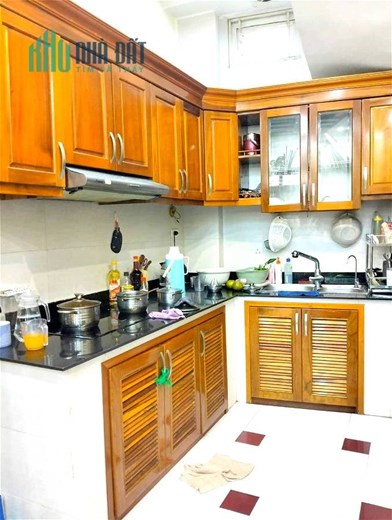 40m 6 Tầng Nhỉnh 8 Tỷ Phân Lô Cầu Giấy. Sát ĐH Sư Phạm. Ô Tô Chạy Vòng Quanh. Chủ Cần Bán Gấp