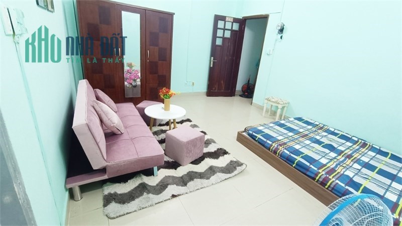 Phòng trọ Lê Văn Lương, nội thất đầy đủ, giá 5,5 tr