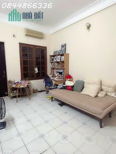 Phân lô Thái Thịnh, trung tâm quận Đống Đa, ô tô đỗ cửa, 49m x 5 tầng giảm 2 tỷ chỉ còn 11 tỷ