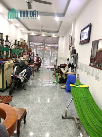 Nhà mới 4 tầng HXH đường Bông Sao P5Q8. Giá 6,9 tỷ TL