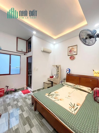 Nhà mới 4 tầng HXH đường Bông Sao P5Q8. Giá 6,9 tỷ TL