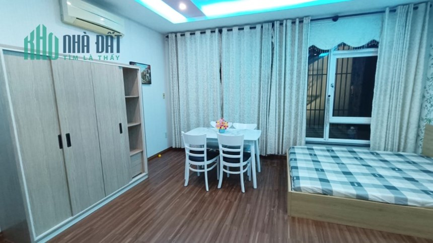 Phòng trọ làng đại học khu A B C, Nguyễn Hữu Thọ.