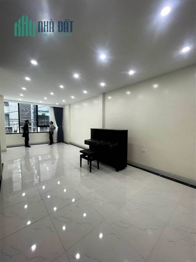 115m Mặt Tiền 8m Nhỉnh 20 Tỷ Phố Hoàng Quốc Việt Cầu Giấy. Sổ Sẵn Sàng Giao Dịch Chủ Thiện Chí Bán