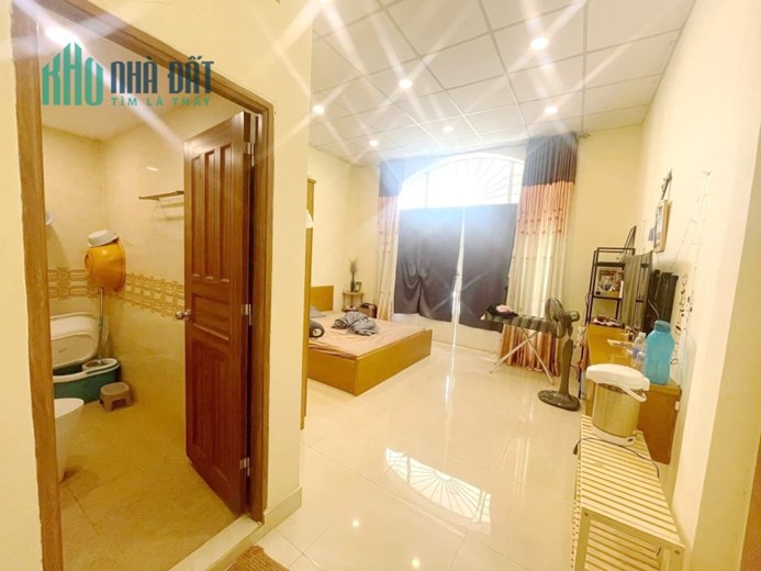 Nhà bán hẻm xe tải 7A Thành Thái P14 Q10 - 11 Tỷ 800 Triệu (TL)