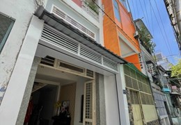 Bán gấp căn nhà 60.2m2 hẻm 114 Đề Thám, P Cô Giang, Quận 1,Giá 6.5 tỷ- sổ riêng