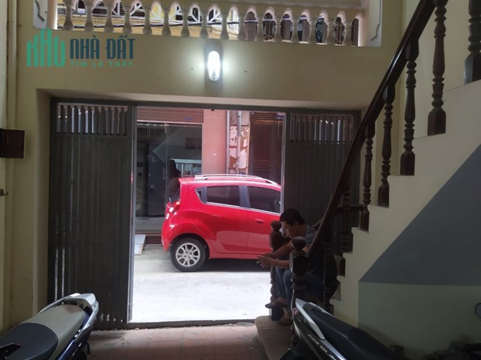 CHÙA LÁNG,  PHÂN LÔ 2 Ô TÔ,  61M2, 4 TẦNG  VUÔNG ĐẸP - 9.9 tỷ
