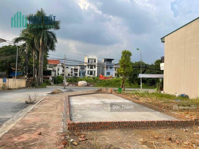 Chính chủ bán lô góc đường 25m đất dịch vụ Vân Canh - Hoài Đức. giá rẻ, vị trí đẹp đắc địa