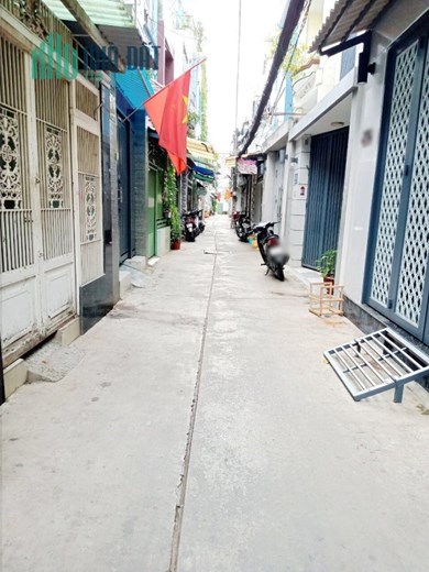 Nhà bán Trệt, Lầu 52.2m2 hẻm thông 154 đường Âu Dương Lân P3Q8