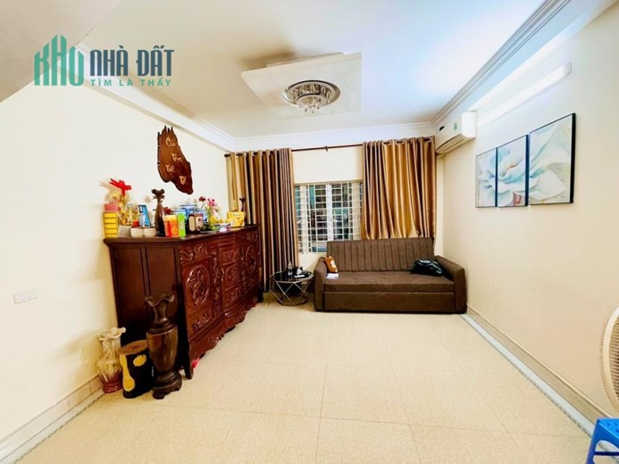 CHỦ CẦN BÁN NHÀ 5 TẦNG 3 PHÒNG NGỦ PHỐ VĨNH PHÚC QUẬN BA ĐÌNH GIÁ:3 x TỶ .
