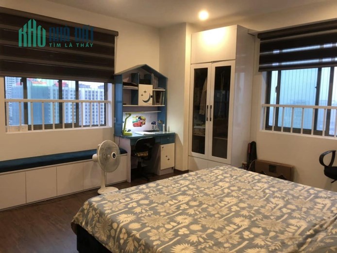 Bán Căn Chung Cư Tòa Nhà Sông Đà 131 Trần Phú 155m2 giá  4.78 tỷ