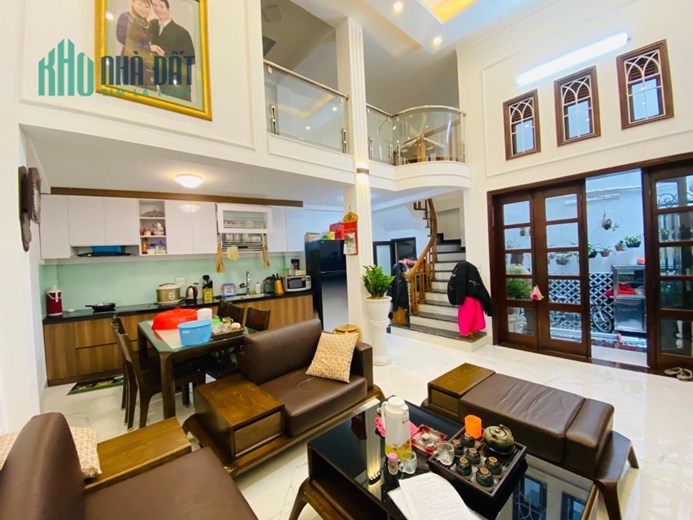 Bán nhà riêng Linh Quang Đống Đa 5 tầng 7 tỷ , mua bán nhà riêng Đống Đa Hà Nội giá rẻ !