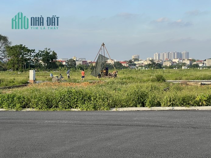 Chính chủ bán lô đất dịch vụ Vân Canh số 739 có S 49,3 sổ đỏ riêng biệt tại khu đất dịch vụ