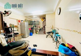 CHỦ CẦN BÁN NHÀ 5 TẦNG 3 PHÒNG NGỦ PHỐ VĨNH PHÚC QUẬN BA ĐÌNH GIÁ:3 x TỶ .