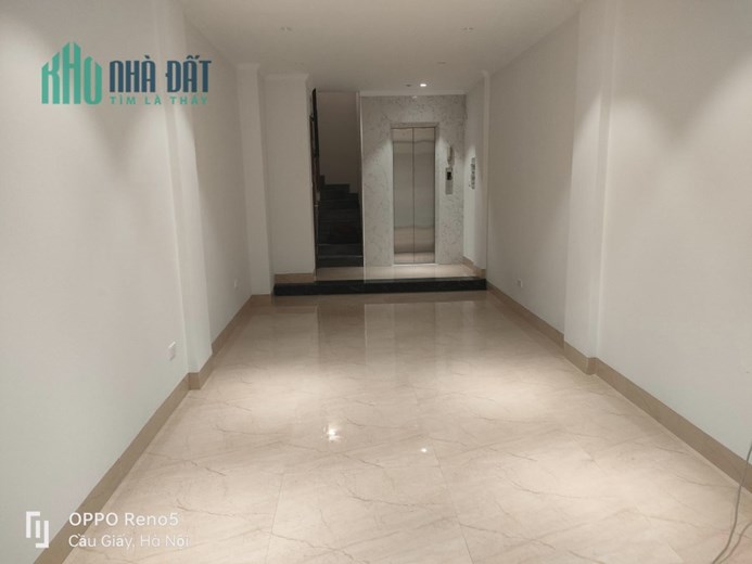 70m Mặt Tiền 7m Lô Góc Phân Lô Chạy Vòng Quanh Vỉa Hè Đá Bóng Trung Tâm Quận Cầu Giầy. Chủ Ngợp Cần