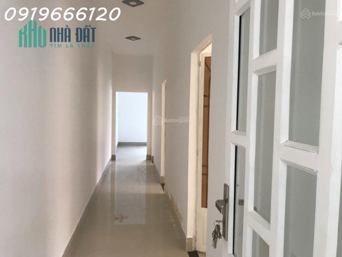 Bán nhà mặt tiền Hoàng Phan Thái DT 280m2 thuận tiện kinh doanh mua bán sản xuất