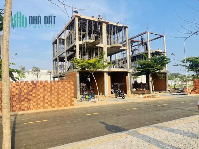 Thiết Kế Hiện Đại- Ưu Đãi Lộc Vàng Đang Diễn Ra Tại Khu Nhà Ở Khánh Bình Smarthome