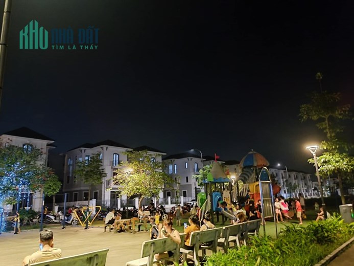 6 tỉ 3 bao trọn thuế phí. 120 m2. VSIP Từ Sơn, Bắc Ninh