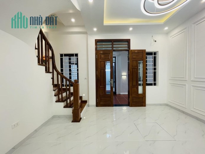 MÓT BÁN, giảm chào 300 trđ, ở ngay, cách phố 25m, bán nhà Xã Đàn