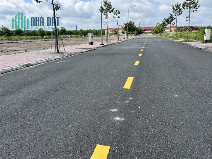 bán đất trục thương mại 17m trả góp 12 tháng