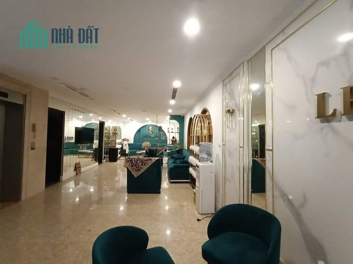 Gấp, hạ 3 tỷ!!! Bán nhanh mặt phố Thanh Nhàn cho thuê 40tr/tháng, ô tô dừng đỗ, kinh doanh đỉnh