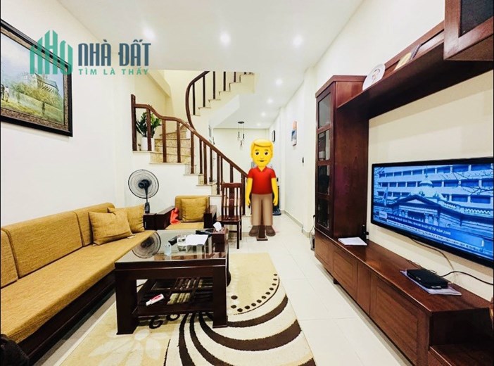 BÁN GẤP NHÀ ĐẸP CẦU GIẤY Ô TÔ 5 TẦNG- 37M – 5 TỶ HƠN