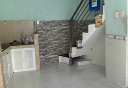 Nhà Hoàng Diệu, Phường 4, Quận 4, 2 tầng, nhỉnh 2 tỷ, sát Quận 1.