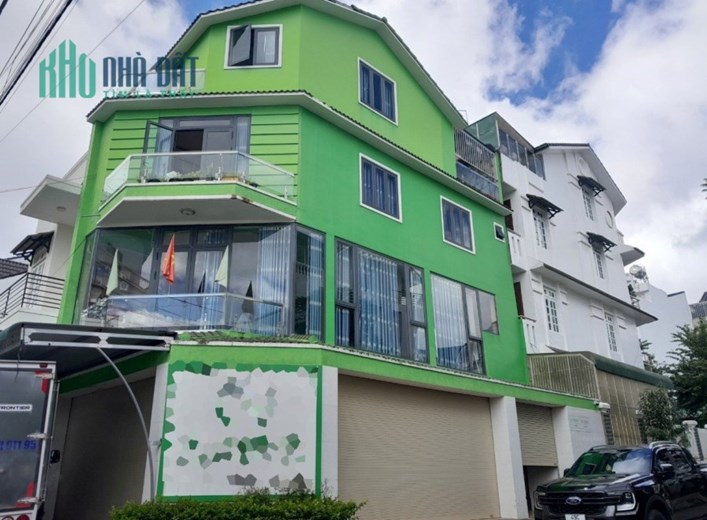 NGỘP BANK ĐÀ LẠT BÁN GẤP NHÀ 2 MẶT TIỀN RẺ HƠN XUNG QUANH 30-40% GIÁ THỊ TRƯỜNG