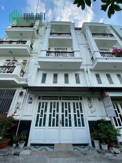 Nhà to đẹp 5x11m hẻm xe hơi quay đầu 4pn, 4wc, ngã tư Ga