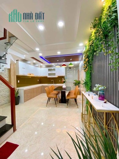 Bán Nhà Phạm Văn Chiêu 5 Tầng 56m2 Hẻm Xe Hơi Giá 7 Tỷ 2