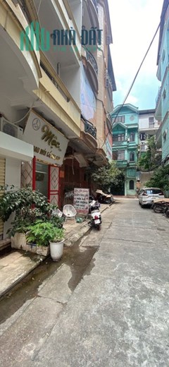 CHÍNH CHỦ CẦN SANG NHƯỢNG LẠI MẶT BẰNG ĐỊA CHỈ: Phố Vọng - Hà Nội