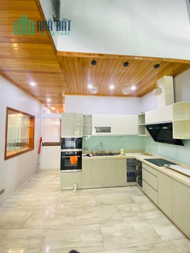 Bán nhà mặt phố Ngọc Thụy, 70m x 4 tầng, kinh doanh, MT 4m, 9 tỷ 7