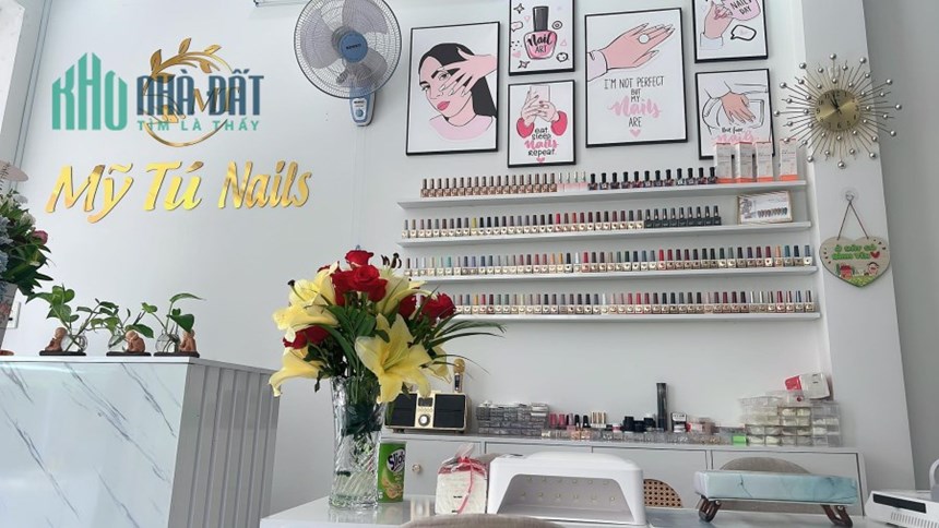 CẦN SANG NHƯỢNG TIỆM NAIL QUẬN TÂN PHÚ