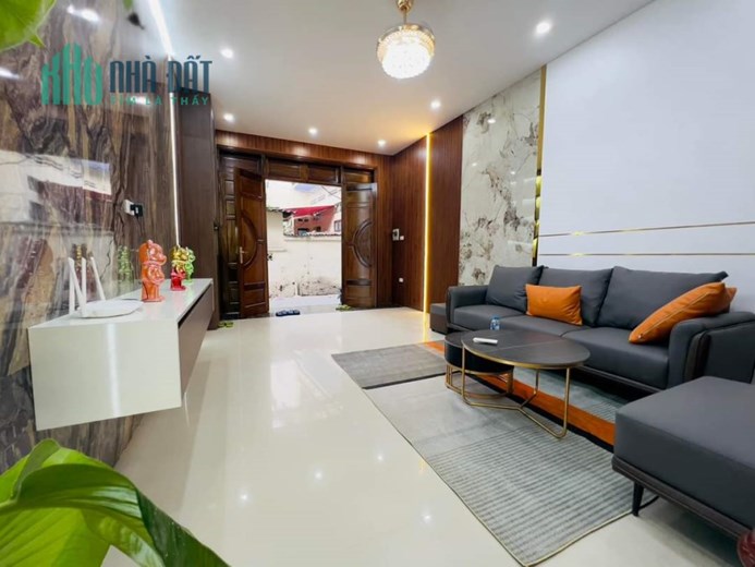 BÁN NHÀ NGÕ 279 HOÀNG MAI 34M × 5T Ô TÔ. KINH DOANH NGÀY & ĐÊM. CHỈ 4 TỶ HƠN