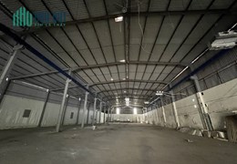 Cho thuê kho xưởng tại Đức Giang, Long Biên , Hà Nội diện tích 2300m khuân viên để xe rộng