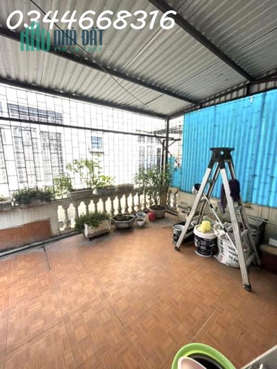 Bán nhà Ngọc Lâm, 3 tầng, cách mặt phố 20m. Giá 3 tỷ