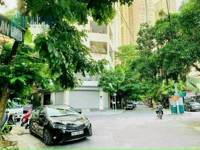 Bán gấp 100m2 đất lô góc Lê Trọng Tấn, Hà Đông, ô tô kinh doanh giá 13.5 tỷ