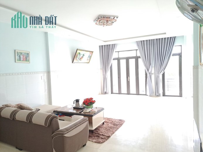 GIÁ RẺ BẤT NGỜ, 120 M2 ĐƯỜNG HOÀNG DIỆU, GẦN KS MƯỜNG THANH, GIÁ 3.35 TỶ