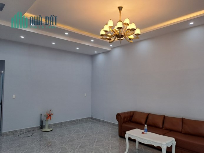 GIÁ RẺ BẤT NGỜ, 120 M2 ĐƯỜNG HOÀNG DIỆU, GẦN KS MƯỜNG THANH, GIÁ 3.35 TỶ