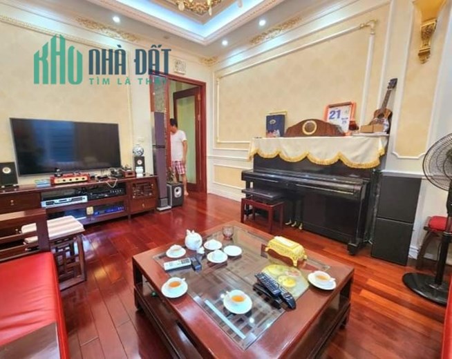 Liền kề Cổ Nhuế 72m2 - vỉa hè kinh doanh, 5 tầng 6 ngủ 8.5 tỷ