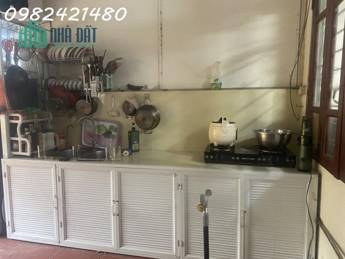 BÁN ĐẤT TẶNG NHÀ CẤP 4 GÁC XÉP, GẦN HỒ, GẦN OTO, TẠI ĐẠI ĐỒNG, DT 58M, GIÁ HƠN 2 TY