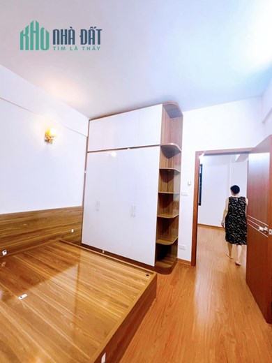 Bán chung cư 40 Xuân La – 58m2 – 2 Ngủ- Chỉ hơn 2 tỷ