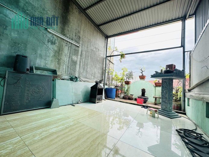 NGÕ Ô TÔ THẲNG TẮP, GẦN PHỐ - 5 tầng Nguyễn Thái Học 52m chỉ 9 tỷ - NHÀ ĐẸP Ở LUÔN