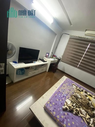Bán nhà 5 tầng lô góc phố Vũ Ngọc Phan dt 48m2 nhà đẹp đầy đủ NT ở ngay giá 5.95 tỷ