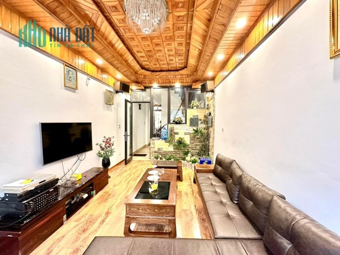 PHÂN LÔ, PHỐ 8/3 HAI BÀ TRƯNG, VỈA HÈ, Ô TÔ TRÁNH, KINH DOANH, HAI THOÁNG, 42/48M2*5T*9.6 TỶ.