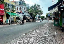 Bán nhà Cấp 4, Mặt tiền Nơ Trang Long giao Phan Văn Trị, DT: 38x65m, 2 Tầng, giá 499 tỷ