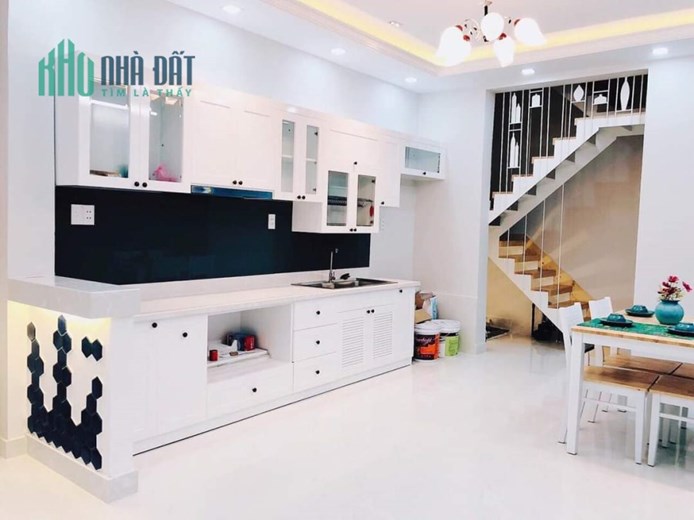 NHÀ ĐẸP - HXH THÔNG ĐẶNG VĂN NGỮ - KHU VIP - 3 TẦNG - CHỈ 5.5 TỶ