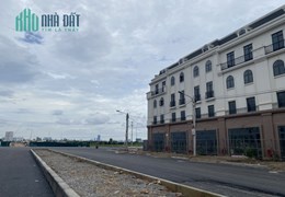 Bán liền kề Sơn Đồng Center ở ngay, giá cắt lố sâu. LH 0984630299